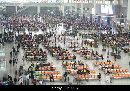 `Interior of new Hongqiao railway station in Shanghai China Stock Photo